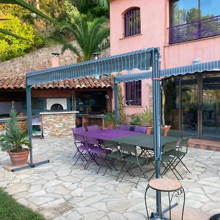 Maison Vue Avec Piscine Sur La Cote D'azur * Théoule-sur-Mer